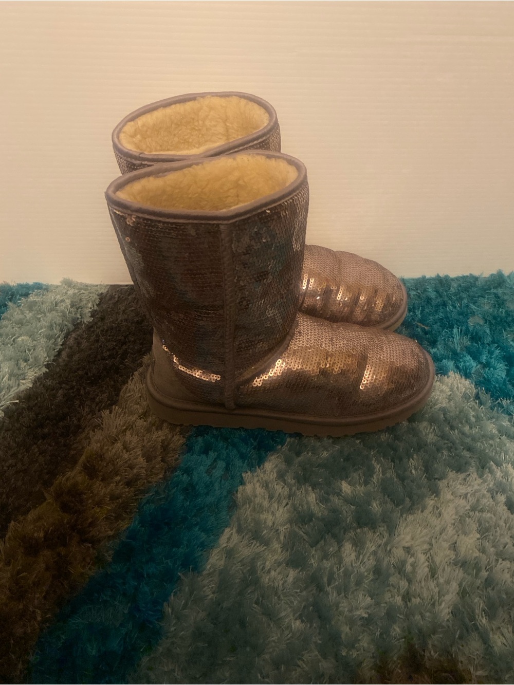 UGG SEQUINS Shearling-Lined Short Boots - Metallic Taupe